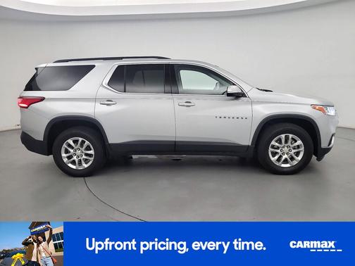 Silver 2021 Chevrolet Traverse LT Leather