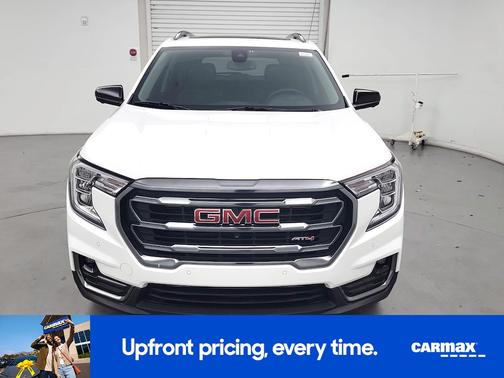 2024 GMC Terrain AT4