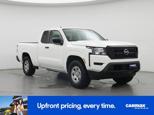White 2022 Nissan Frontier S