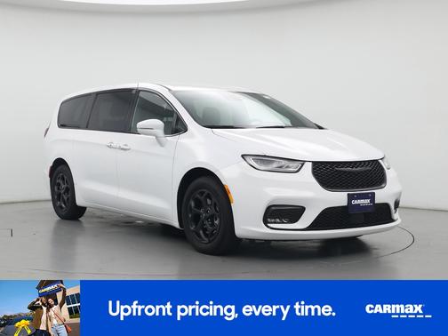2022 Chrysler Pacifica Hybrid Touring L