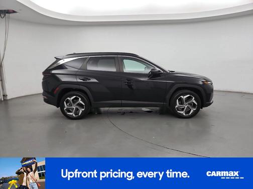 Black 2023 Hyundai TUCSON SEL