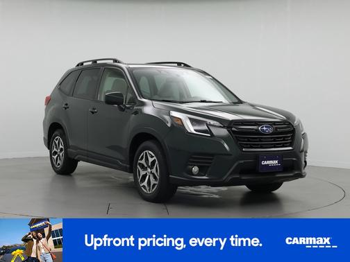 Green 2023 Subaru Forester Premium