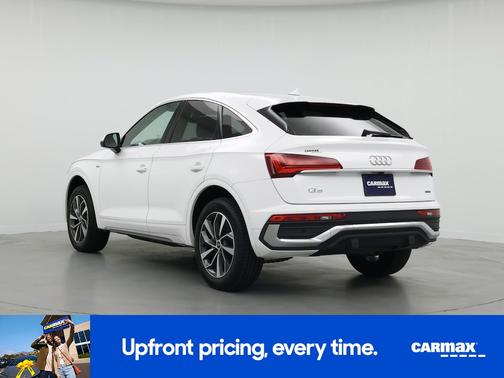 White 2023 Audi Q5 Sportback S-Line Premium