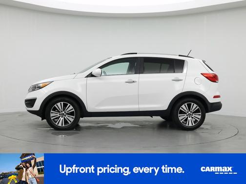 White 2016 Kia Sportage EX