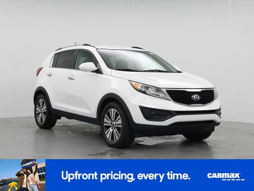 White 2016 Kia Sportage EX