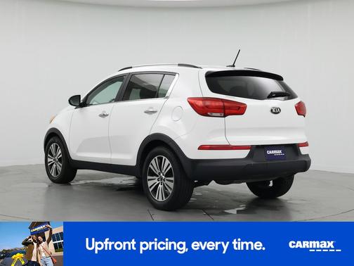 White 2016 Kia Sportage EX
