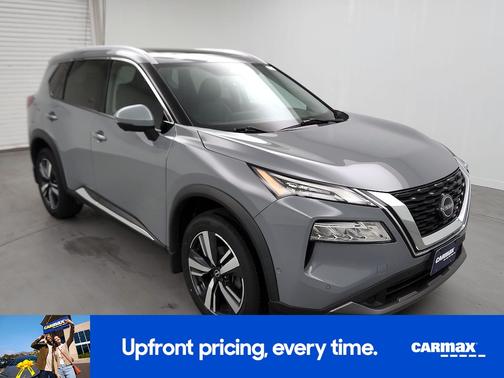 Gray 2023 Nissan Rogue SL