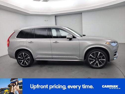 Silver 2023 Volvo XC90 B5 Plus