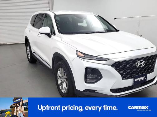 2019 Hyundai SANTA FE SE