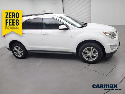 White 2017 Chevrolet Equinox LT