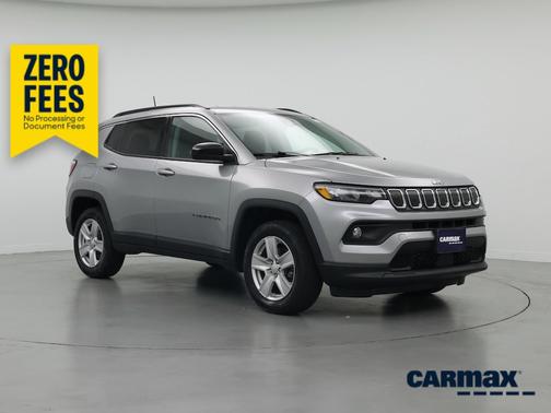 Silver 2022 Jeep Compass Latitude
