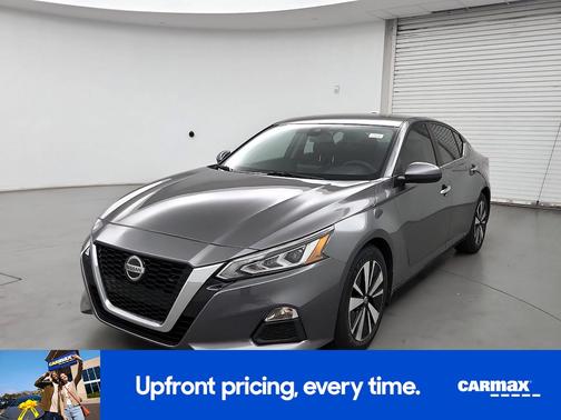 2022 Nissan Altima SV