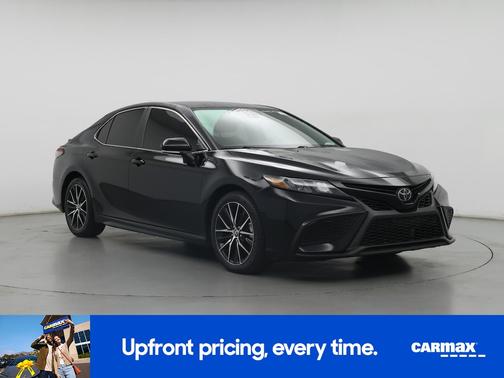 Black 2023 Toyota Camry SE