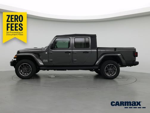 Gray 2022 Jeep Gladiator Overland