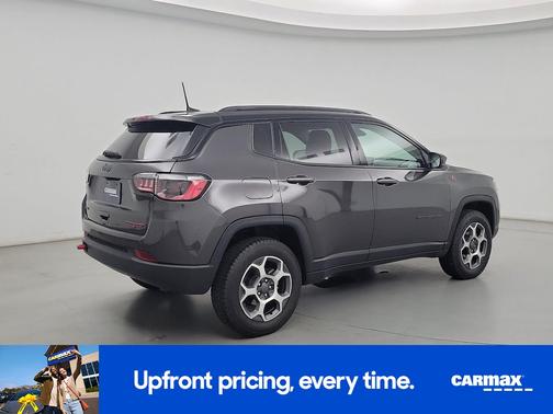 Gray 2022 Jeep Compass Trailhawk