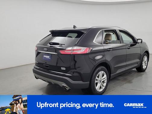Black 2020 Ford Edge SEL