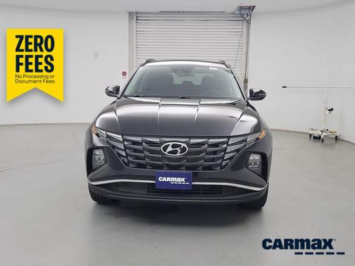 Black 2023 Hyundai TUCSON SEL