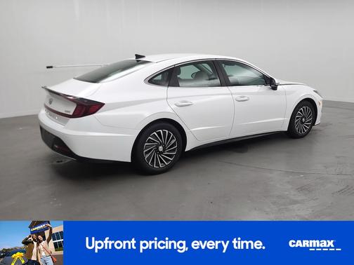 White 2023 Hyundai SONATA Hybrid SEL
