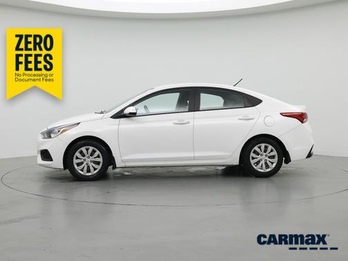 White 2020 Hyundai Accent SE