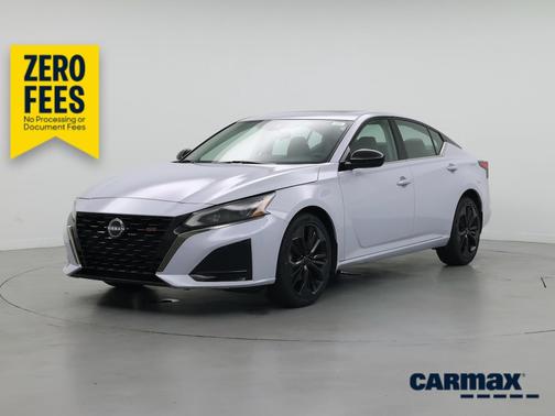 Gray 2024 Nissan Altima SR