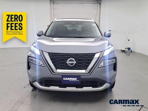 Gray 2023 Nissan Rogue Platinum