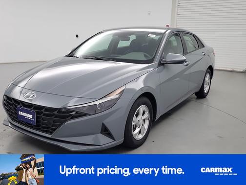 2021 Hyundai ELANTRA SE