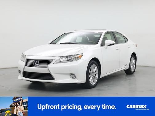 2015 Lexus ES 300h 
