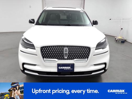 2023 Lincoln Aviator Standard