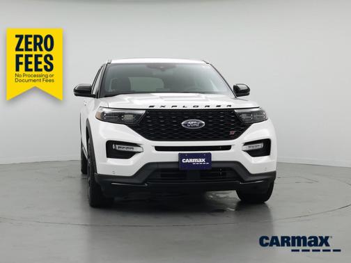 White 2022 Ford Explorer ST