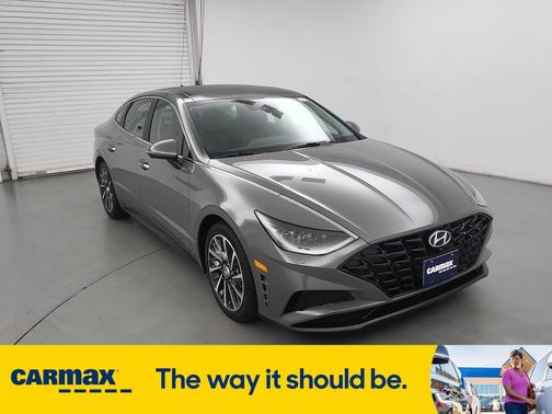 2022 Hyundai SONATA Limited