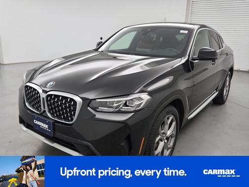 2022 BMW X4 XDrive30i