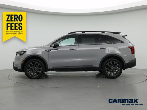 Gray 2022 Kia Sorento X-Line EX