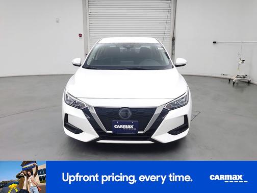 White 2022 Nissan Sentra SV