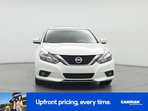 Pearl 2016 Nissan Altima SL