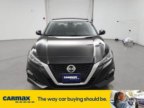 2021 Nissan Altima SV
