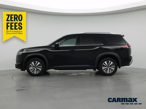 Black 2025 Nissan Pathfinder SL