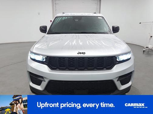 2022 Jeep Grand Cherokee Altitude