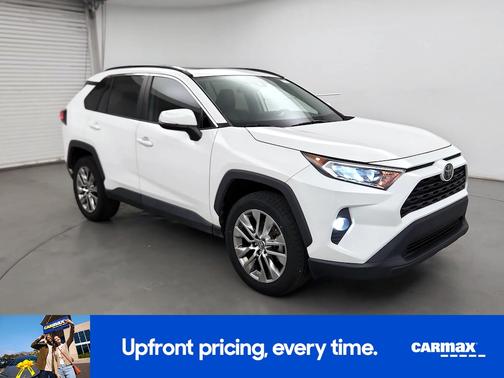 2020 Toyota RAV4 XLE Premium