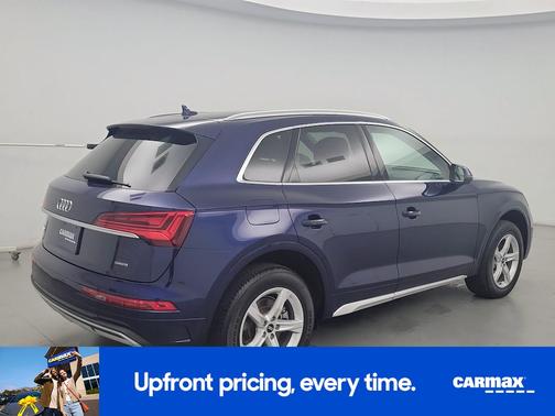 Blue 2023 Audi Q5 Premium