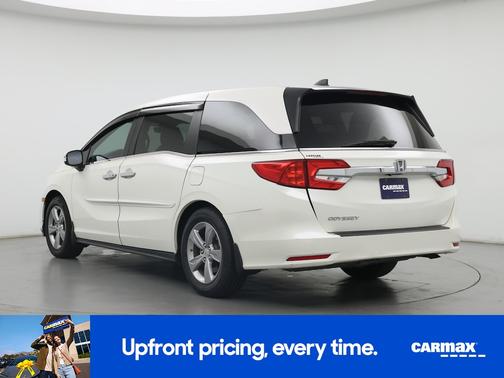 White 2018 Honda Odyssey EX-L