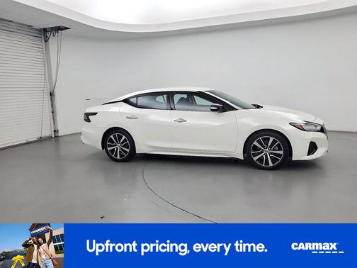 White 2021 Nissan Maxima SV