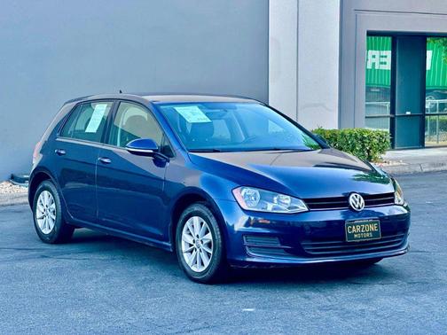 2016 Volkswagen Golf TSI S 4-Door