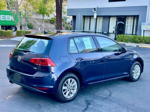 2016 Volkswagen Golf TSI S 4-Door