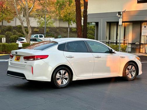 2017 Kia Optima Hybrid Base