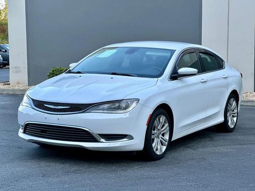 2016 Chrysler 200 Limited
