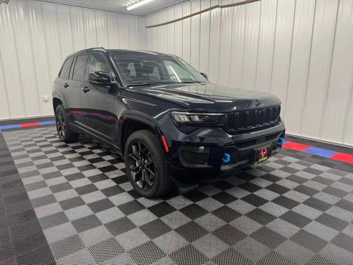 2023 Jeep Grand Cherokee 4xe 30th Anniversary