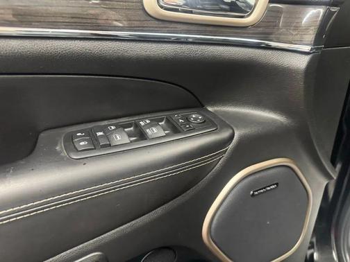 2017 Jeep Grand Cherokee Overland