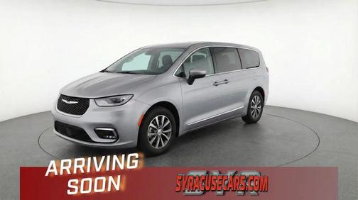 2023 Chrysler Pacifica Hybrid Limited