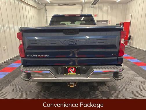 Blue Metallic 2022 Chevrolet Silverado 1500 LT