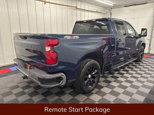 Blue Metallic 2022 Chevrolet Silverado 1500 LT